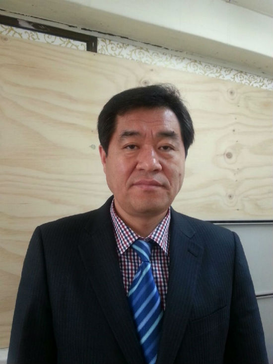 100세 시대 건강·행복 실현, 남녀노소 좋아하는 의료기 < 포토뉴스... 100세 시대 건강·행복 실현, 남녀노소 좋아하는 의료기