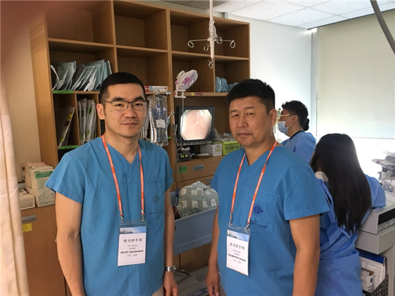 칠곡경북대병원 의료연수에 참가한 카자흐스탄 의사(‘18. 6. 22)