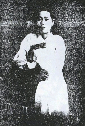 수원 의기 김향화 (1897년생-, 본명 순이)