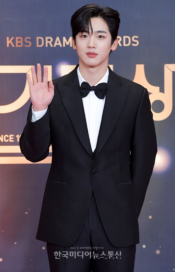 [KM포토] 위아이 김요한 '설레는 비주얼'