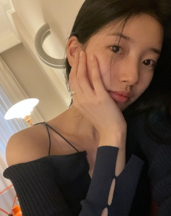 안나에서도 안보여준 수지의 화끈한 노출의상 < 방송연예 < MP (Media Post) < 기사본문 - 한국미디어뉴스통신 안나에서도 안보여준 수지... 