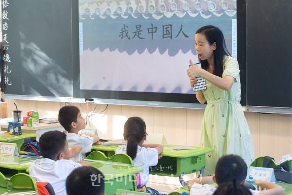 [사진] 中 우한, 가을 학기 첫 수업 시작!